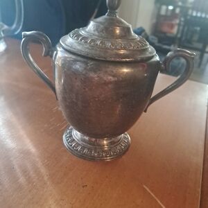 Vintage Wm.Rogers Silverplated Sugar Bowl with Lid